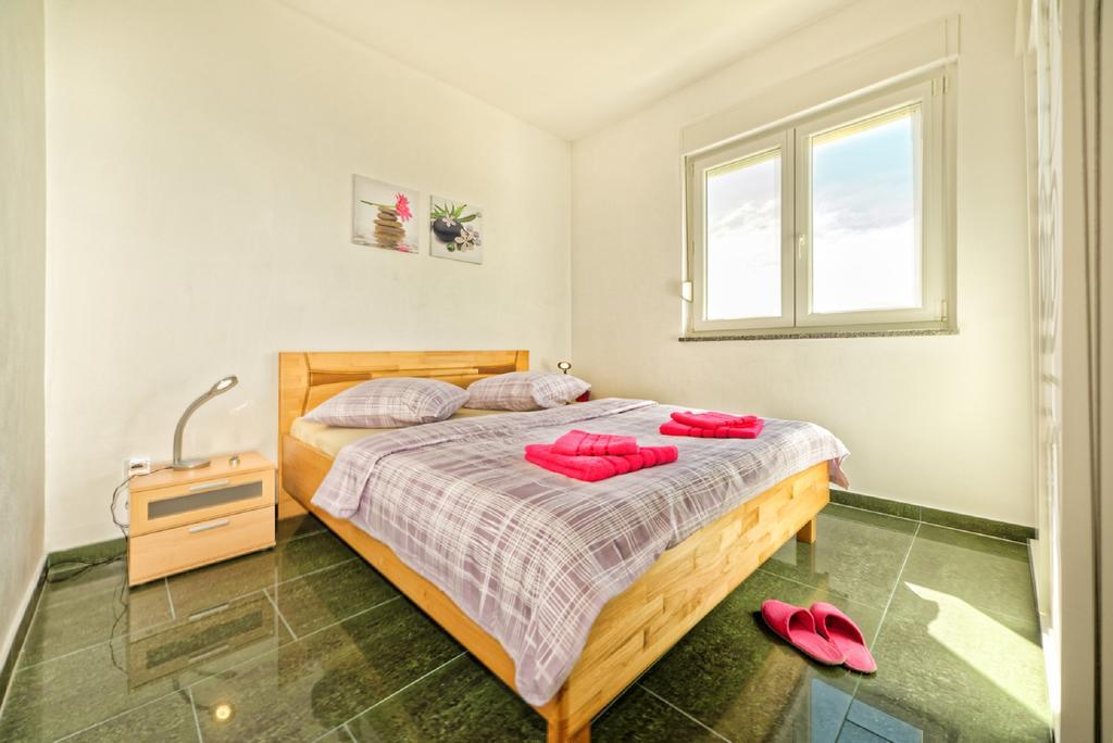 Apartment Una 2 プーラ エクステリア 写真