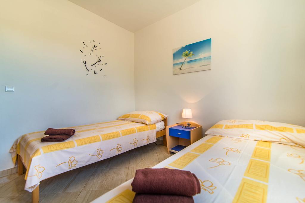 Apartment Una 2 プーラ エクステリア 写真
